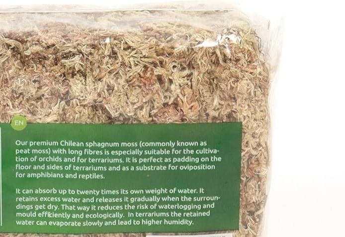 Dry Sphagnum - Rašeliník je vláknitý mech pocházející z Chile.A1